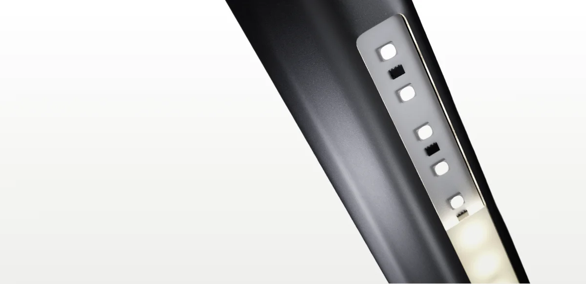 Manual or Remote Controlled Electric <span> Roof & SoftGlow™ Led Lighting.</span>