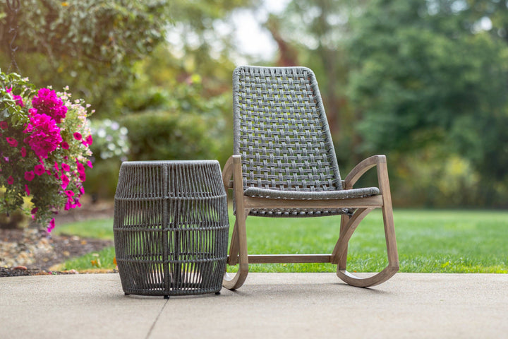 Hansø Design: 2 Rocking Chairs & Table Set