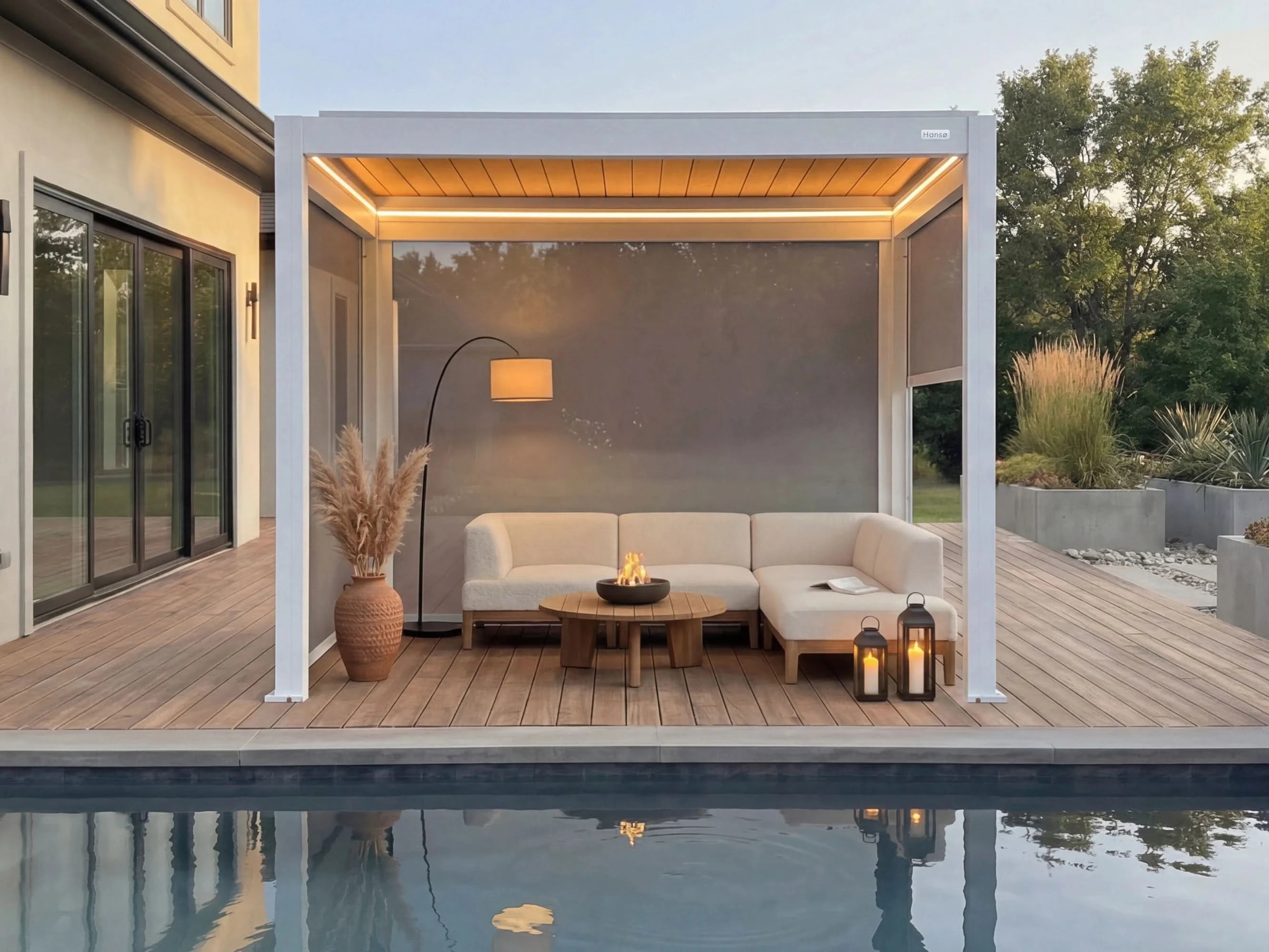 Hansø Horizon Smart Pergola