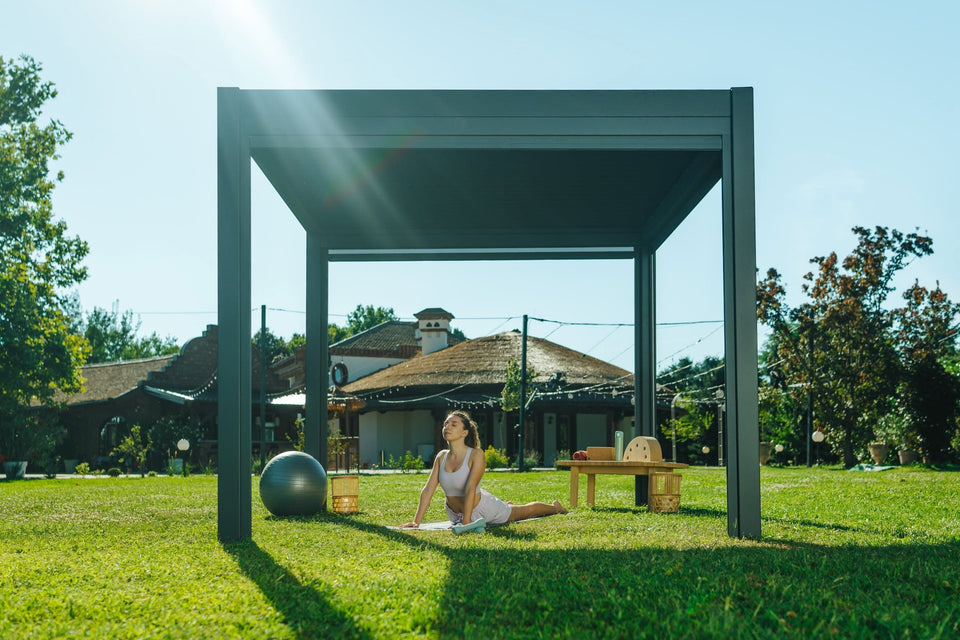 Aluminum pergola