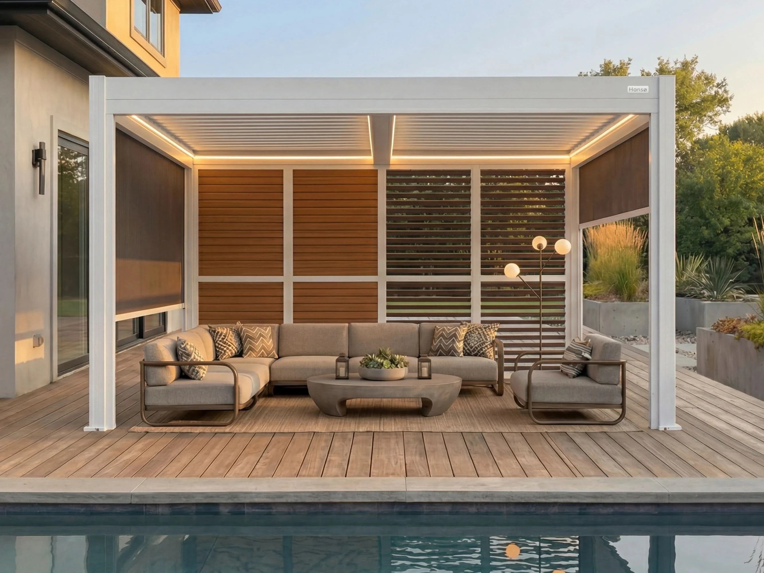 Hansø Horizon Smart Pergola